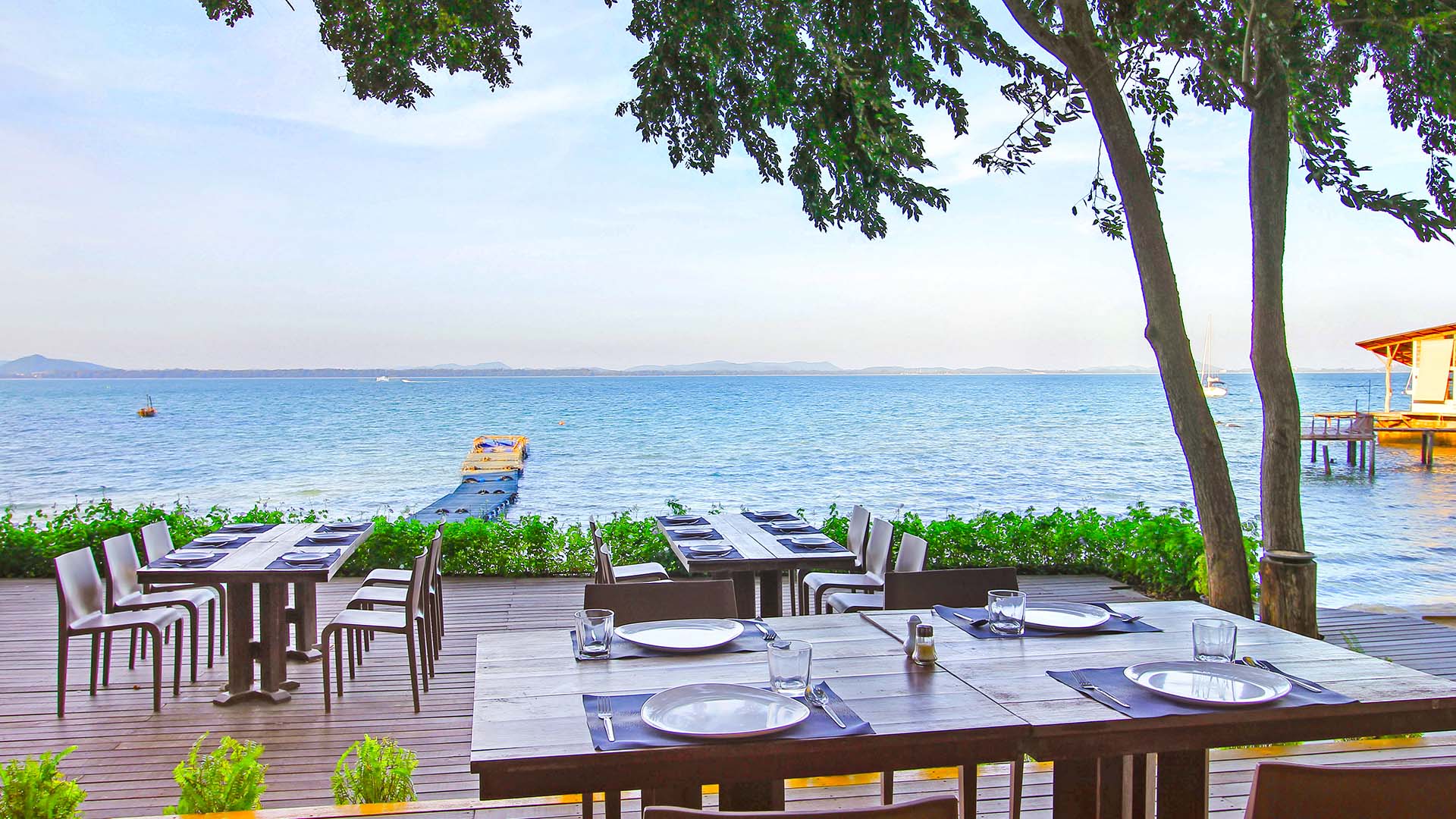 Samed Hideaway Resort - เสม็ด ไฮด์อะเวย์ รีสอร์ท